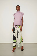Load image into Gallery viewer, PULL ILHOS DETALHE TRICOT
