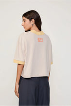 Load image into Gallery viewer, T-SHIRT HOTEL CHELSEA
