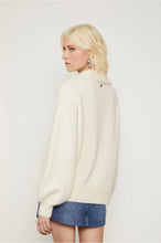 Load image into Gallery viewer, PULL DE TRICOT POLO GOLA V
