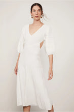 Load image into Gallery viewer, VESTIDO ONDAS CANELADO MIDI
