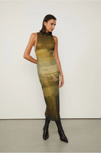 Load image into Gallery viewer, VESTIDO TULE LOC PAISAGEM CIDADE
