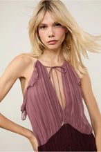 Load image into Gallery viewer, VESTIDO MIDI CHIFFON TRICOLOR
