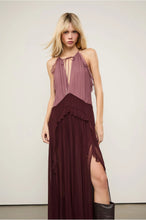 Load image into Gallery viewer, VESTIDO MIDI CHIFFON TRICOLOR
