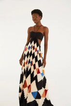 Load image into Gallery viewer, VESTIDO PLISSADO CIRCO GRAFICO
