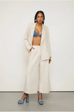 Load image into Gallery viewer, BLAZER DE ALFAIATARIA ALONGADO
