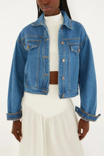 Load image into Gallery viewer, JAQUETA JEANS BÁSICA
