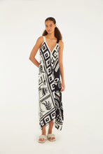Load image into Gallery viewer, VESTIDO CROPPED LENCO TROPICANO
