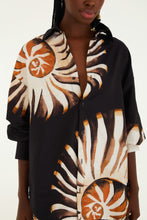 Load image into Gallery viewer, CAMISA ENGENHARIA AMONITA PRETO
