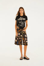 Load image into Gallery viewer, BERMUDA BLACK JEANS

