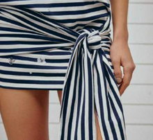 Load image into Gallery viewer, VESTIDO MALHA LISTRADA BORDADOS
