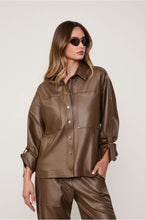 Load image into Gallery viewer, CAMISA COM BOLSO
