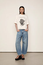 Load image into Gallery viewer, TSHIRT MALHA TIGRE BRILHOD OVER
