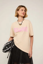 Load image into Gallery viewer, T-SHIRT MALHA BOCA DO VENTO
