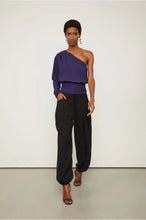 Load image into Gallery viewer, BLUSA OMBRO SO PRISCILA AZUL
