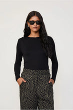 Load image into Gallery viewer, BLUSA ML FRANZIDO LATERAL
