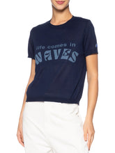 Load image into Gallery viewer, BLUSA TRICOT LIFE COMES IN WAVES
