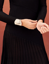 Load image into Gallery viewer, NICKEL TWISTED BRACELET
