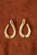 Load image into Gallery viewer, BRINCO LAMINA GOTA OURO
