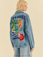 Load image into Gallery viewer, JAQUETA JEANS BORDADO POSTER CARIOCA
