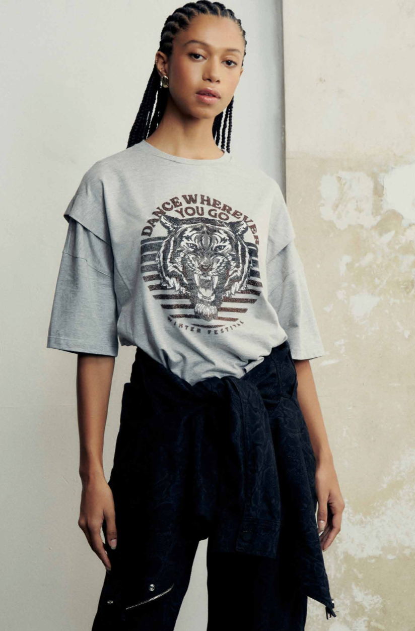 CAMISETA DE MALHA RECORTES SILK TIGRE