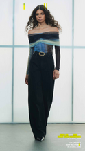 Load image into Gallery viewer, BLUSA EST TEXT LISTRA CLUB E LEMONGRASS

