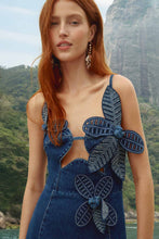 Load image into Gallery viewer, VESTIDO JEANS FLOR
