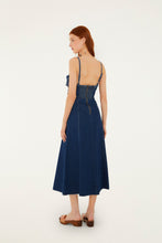 Load image into Gallery viewer, VESTIDO JEANS FLOR

