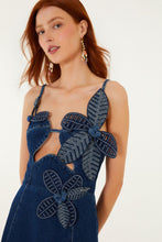 Load image into Gallery viewer, VESTIDO JEANS FLOR
