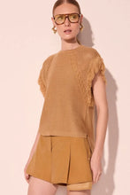 Load image into Gallery viewer, BLUSA MANGA CURTA NACAR BEGE
