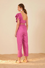 Load image into Gallery viewer, CALCA ALFAIATARIA CINTURA BAJA AMARELO (NO ROSA)
